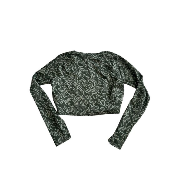 GYMSHARK Camo Long Sleeve Crop Top Size Medium - Picture 6 of 7